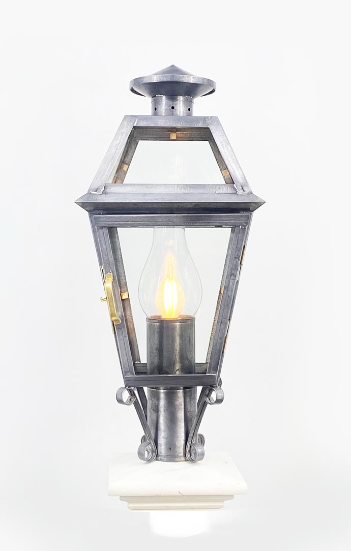 Williamsburg Post Lantern